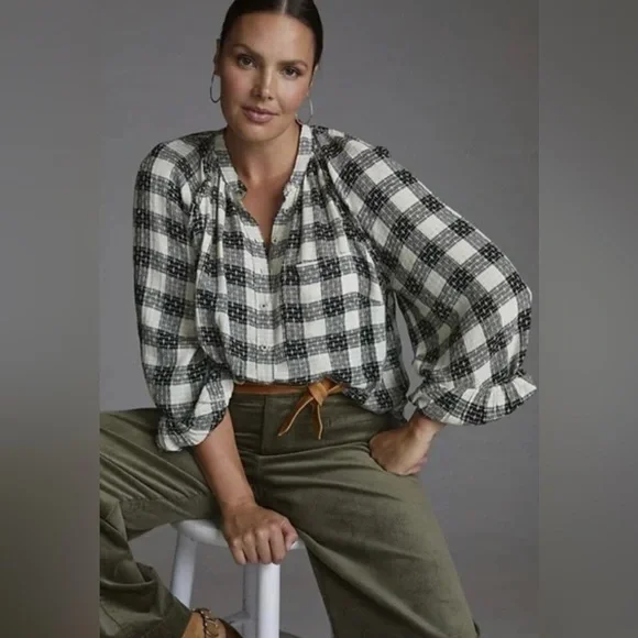 EUC Anthropologie Pilcro Breezy Black Plaid Button Down Top - Picture 2 of 4